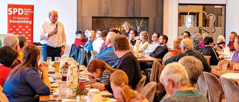 Kaffeekranzl mit Themen von Hauzenberg bis Berlin